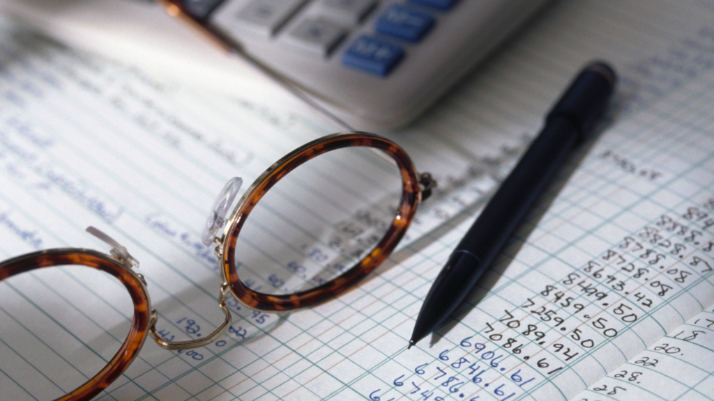 An image of a small business owners bookkkeeping