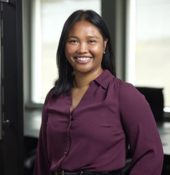 An image of Daphne Bautista at Edelkoort Smethurst CPAs LLP (a full service Accounting, Tax, Trust, Estate Planning and Advisory Services CPA firm) in Burlington, Ontario, Canada.